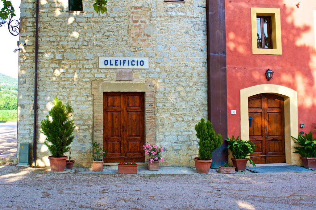 Rosso Porpora Villa Colle Umberto  Exterior foto