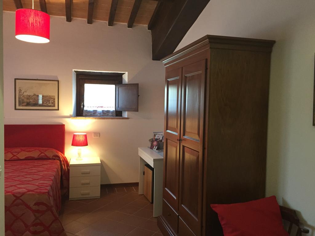 Rosso Porpora Villa Colle Umberto  Exterior foto
